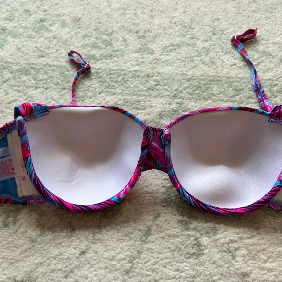 NWOT ruby red wild times Lilly Pulitzer two piece swim suit - Picture 8 of 9